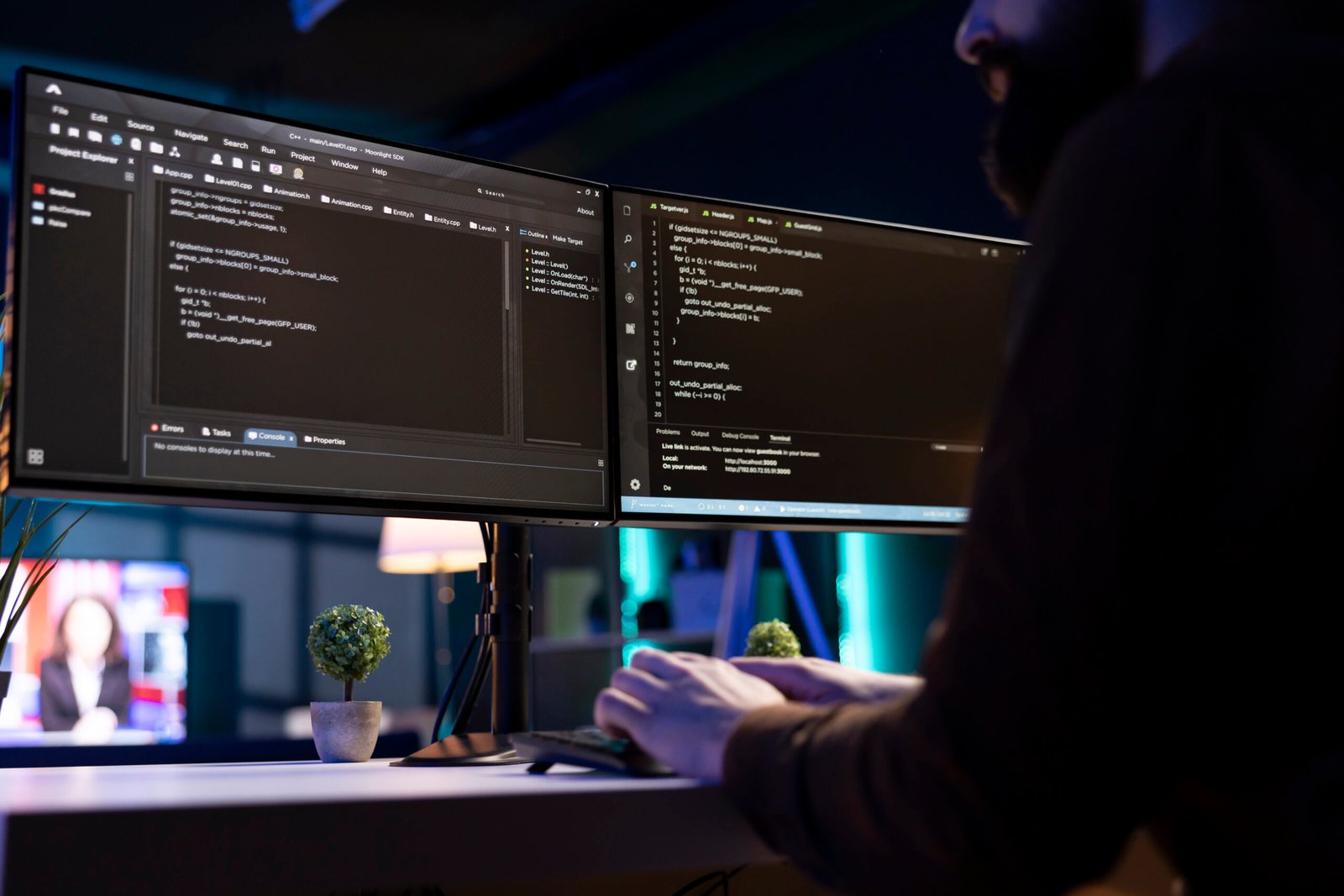 developer working from home developing website